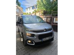Sahibinden Citroen Berlingo 1.5 BlueHDI Shine 2023 Model