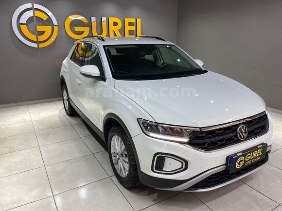 otomobil Volkswagen T-Roc 1.5 TSI Life DSG