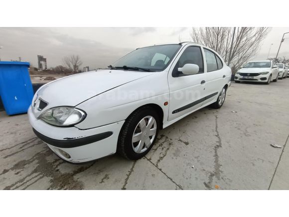 Sahibinden Renault Megane 1.6 RTE 2000 Model