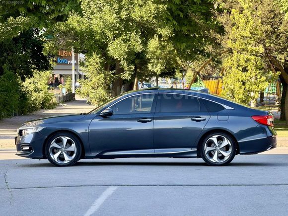 EMRAH AUTO'Dan HATASIZ EMSALSİZ TEMIZLIKTE TAM DOLU