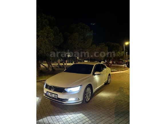 Sahibinden Volkswagen Passat 1.6 TDi BlueMotion Comfortline 2015 Model  134.000 km Beyaz