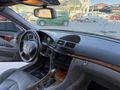 ALP ARS AUTO'Dan 2003 E220 CDİ DEĞİŞENSİZ 4 PARÇA BOYALI