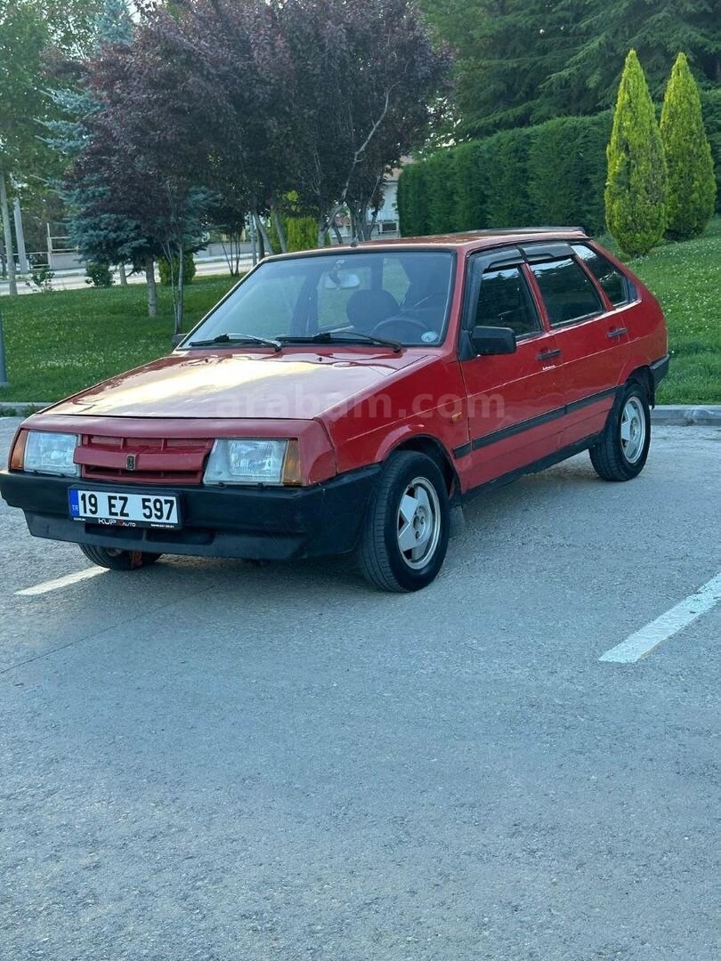 Galeriden Lada Samara 1.5 1990 Model Çorum 320.000 km Kırmızı 2