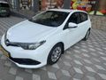 İlk sahibinden 2015 yeni makyajlı kasa Toyota Aurıs 65000"kmde