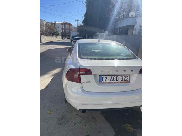 Sahibinden Volvo S60 1.6 D Premium 2015 Model 