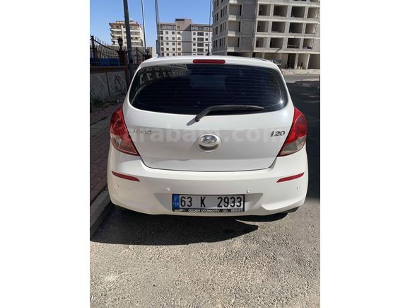 Memurdan Temiz, Bakımlı Aile Arabası