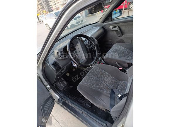 ÖZ OTOMOTİV'DEN LADA VEGA