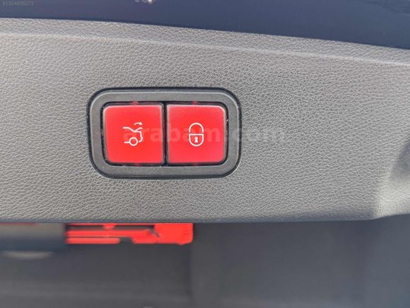 2014 / MERCEDES / E180 / ANT.ÇAL / ELK.BAĞ / KEYLESS / Ç.HAFIZA
