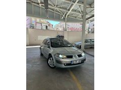 Sahibinden Renault Megane 1.6 Dynamique 2004 Model  189.000 km Gri (Gümüş)