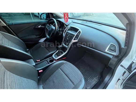 2.SAHİBINDEN 2014 Model  136 lık Astra