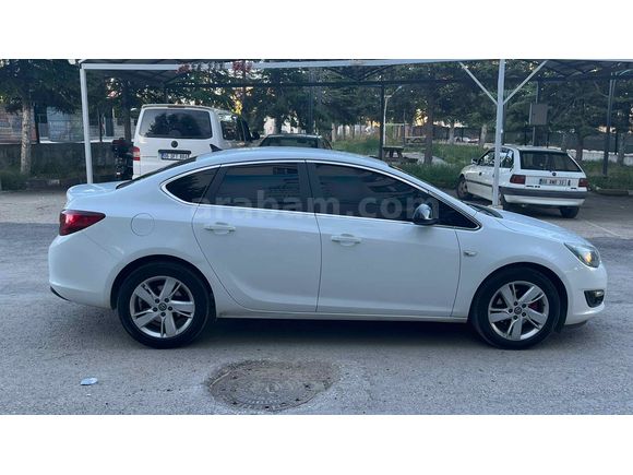 2.SAHİBINDEN 2014 Model  136 lık Astra