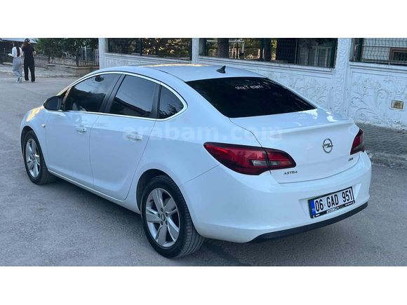 2.SAHİBINDEN 2014 Model  136 lık Astra