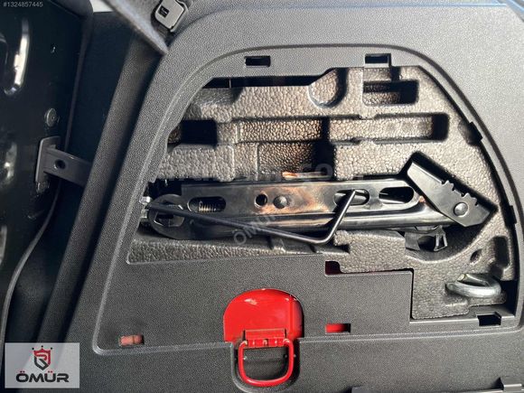 ÖMÜR OTO'DAN 2017 CORSA OTOMATİK 18 BİNDE İLK SAHİBİ BOYASIZ