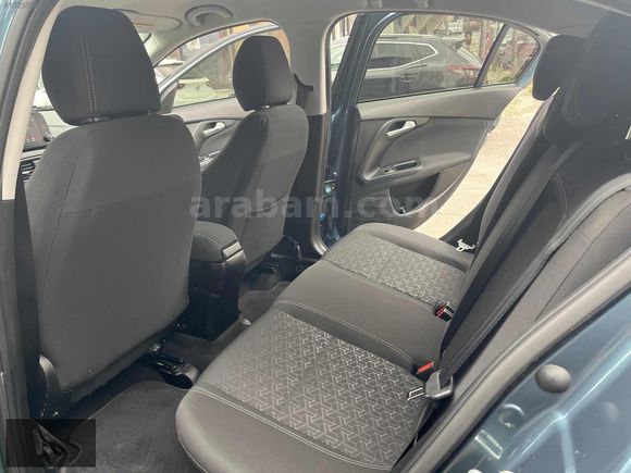 2025 model 1.4 urban traction lansman renk Egea cross 12.350 km