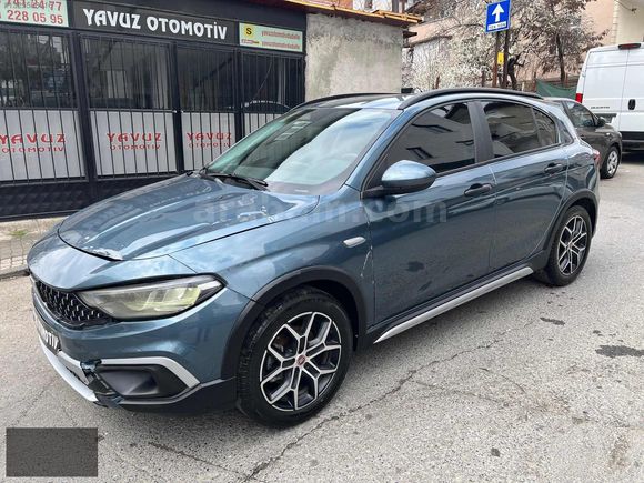 2025 model 1.4 urban traction lansman renk Egea cross 12.350 km