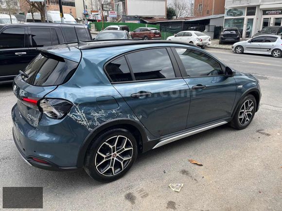 2025 model 1.4 urban traction lansman renk Egea cross 12.350 km