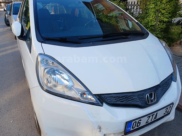 Sahibinden Honda Jazz 1.4 Joy 2012 Model