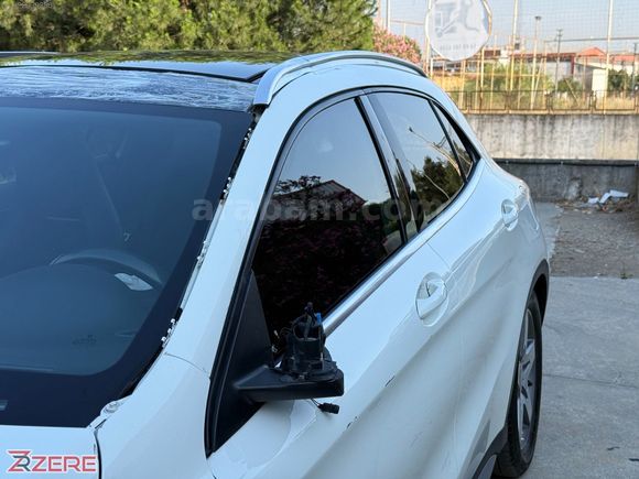 2016 MERCEDES GLA 180d AMG - ÖNCESİ BOYASIZ - 152.000 KM