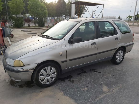 Öğretmenden Fiat Palio 1.4 EL Weekend 2000 Model
