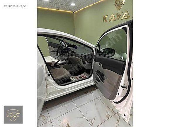 KAYAR AUTO`dan 2016 MODEL HATASIZ BİR PARÇA BOYALI HONDA CİVİC