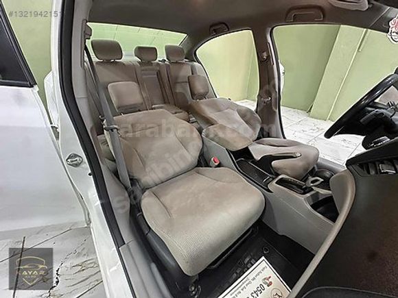 KAYAR AUTO`dan 2016 MODEL HATASIZ BİR PARÇA BOYALI HONDA CİVİC