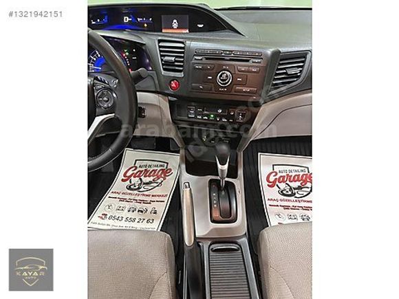 KAYAR AUTO`dan 2016 MODEL HATASIZ BİR PARÇA BOYALI HONDA CİVİC