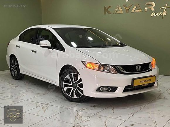 KAYAR AUTO`dan 2016 MODEL HATASIZ BİR PARÇA BOYALI HONDA CİVİC