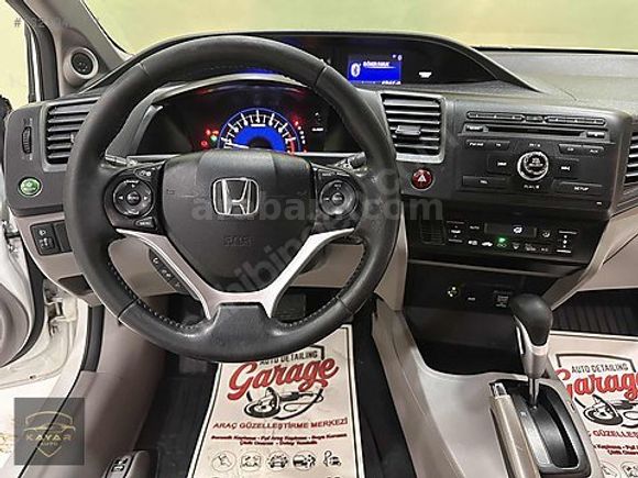 KAYAR AUTO`dan 2016 MODEL HATASIZ BİR PARÇA BOYALI HONDA CİVİC