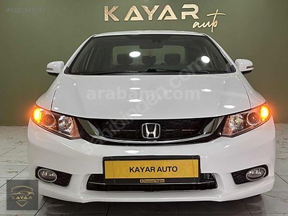 KAYAR AUTO`dan 2016 MODEL HATASIZ BİR PARÇA BOYALI HONDA CİVİC