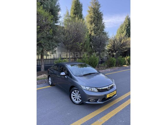 HONDA CİVİC 1.6 İVTEC PREMİUM