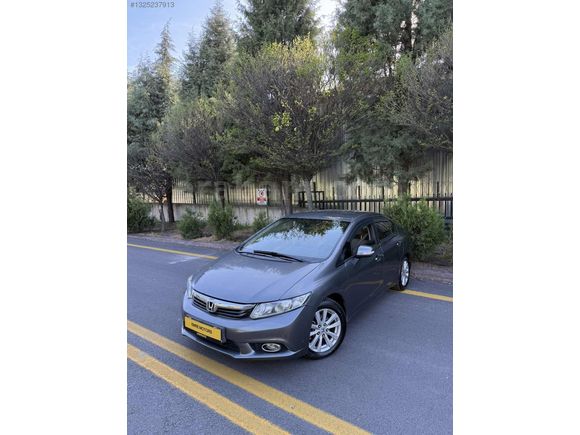 HONDA CİVİC 1.6 İVTEC PREMİUM