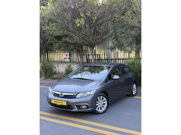 HONDA CİVİC 1.6 İVTEC PREMİUM