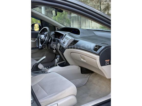 HONDA CİVİC 1.6 İVTEC PREMİUM