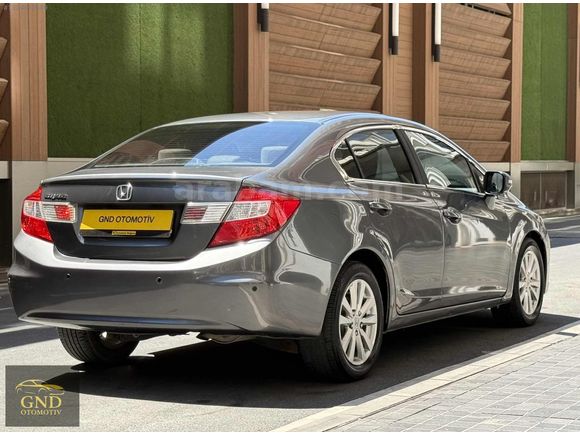 HONDA"CIVIC"119 BİNDE"DEĞİŞENSİZ"SERVİS BAKIMLI "