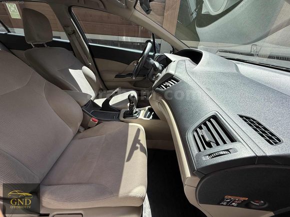HONDA"CIVIC"119 BİNDE"DEĞİŞENSİZ"SERVİS BAKIMLI "