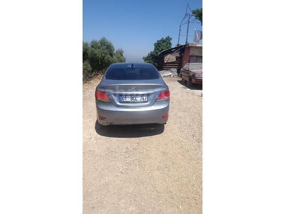 Sahibinden Hyundai Accent Blue 1.4 CVVT Mode Plus 2015 Model Mersin