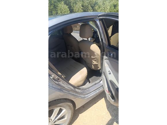 Sahibinden Hyundai Accent Blue 1.4 CVVT Mode Plus 2015 Model Mersin
