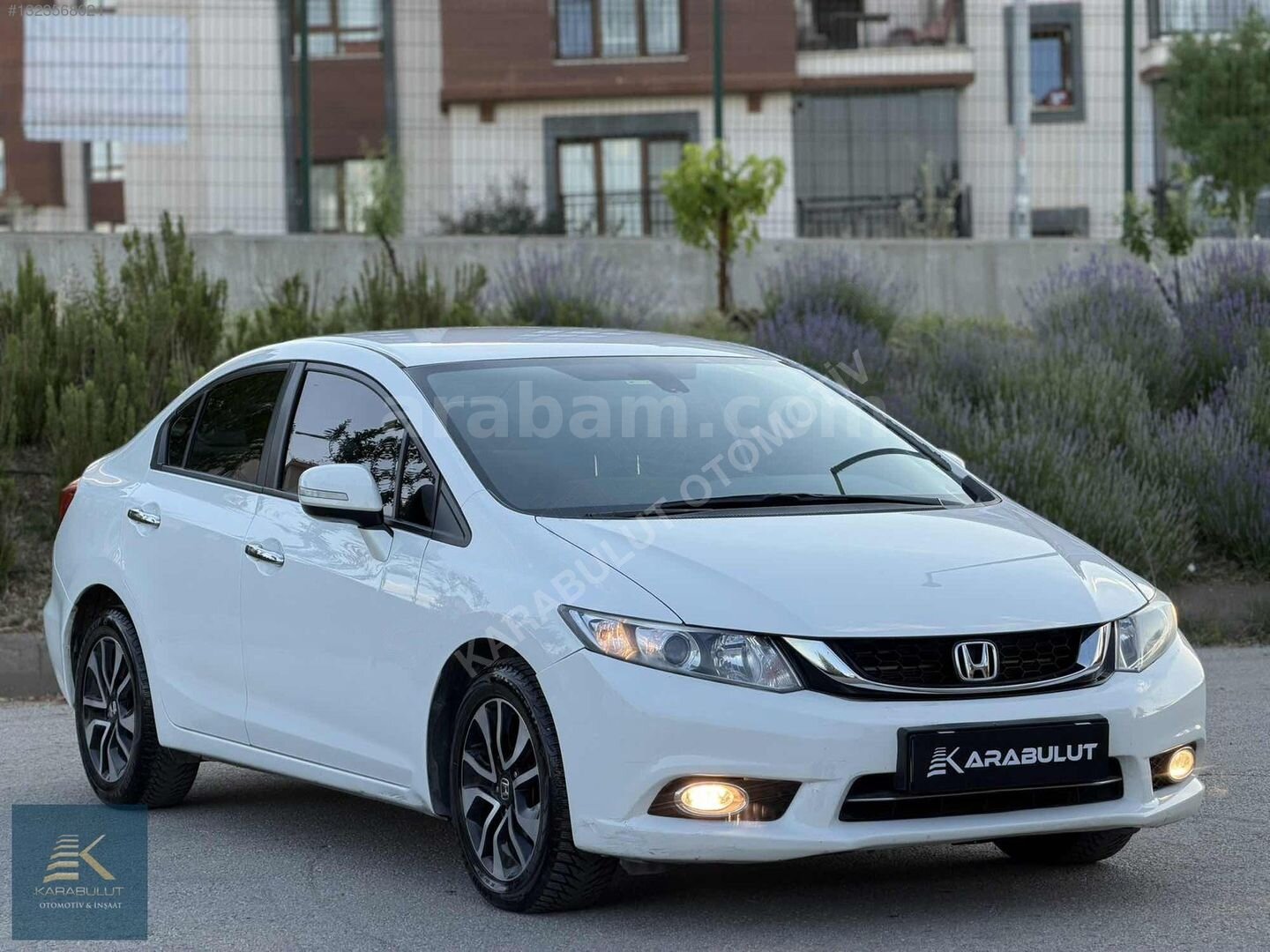 Galeriden Honda Civic 1.6i VTEC Eco Premium 2016 Model Elazığ 202.000 km Beyaz 3