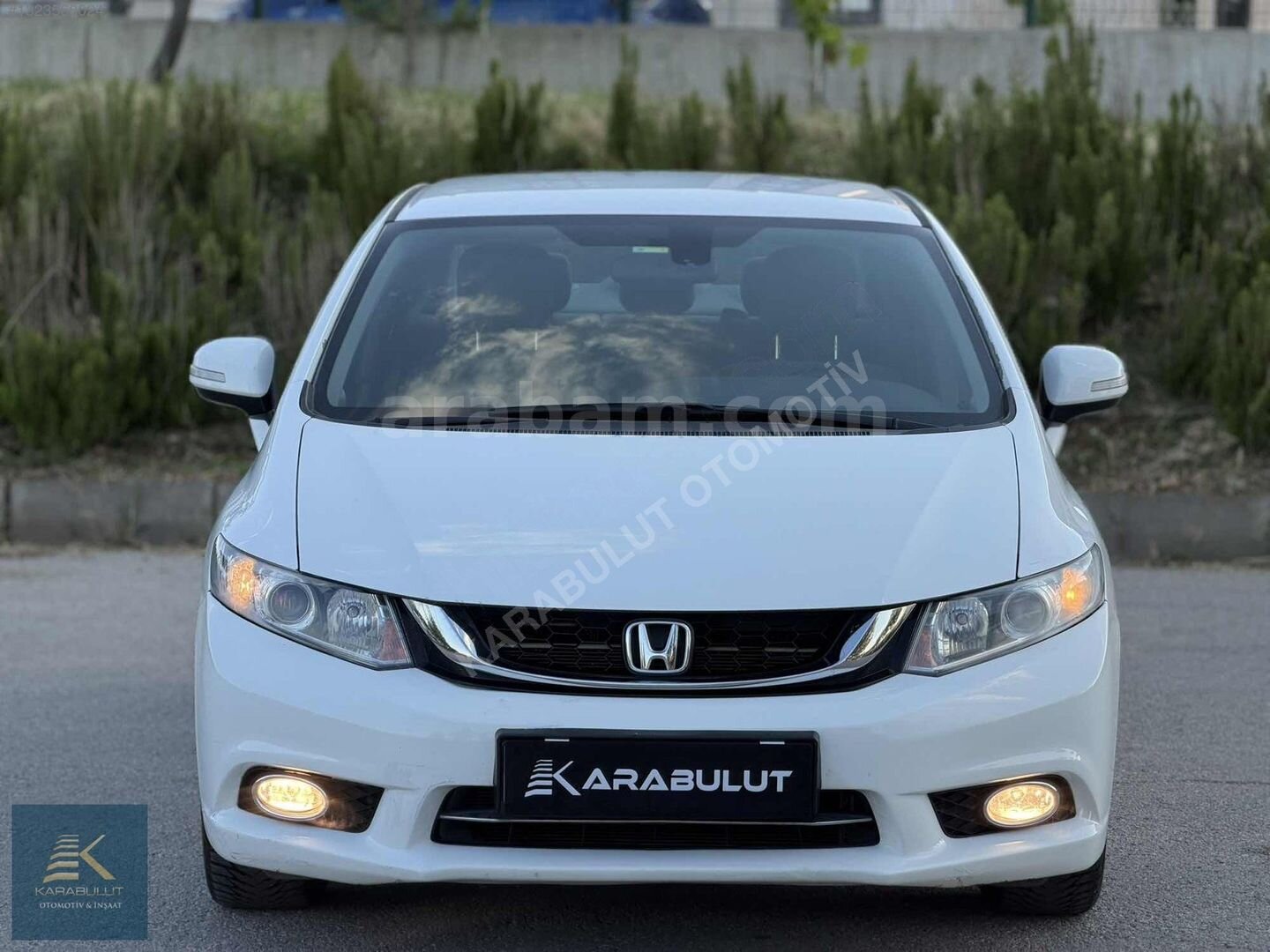 Galeriden Honda Civic 1.6i VTEC Eco Premium 2016 Model Elazığ 202.000 km Beyaz 4
