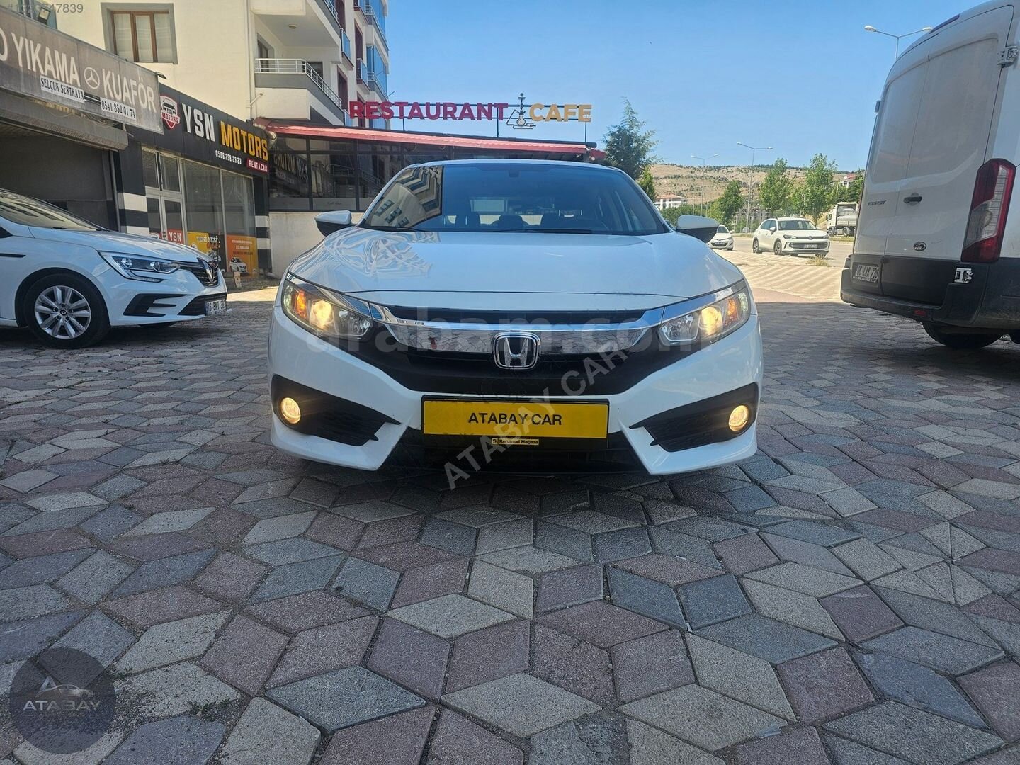 Galeriden Honda Civic 1.6i VTEC Eco Premium 2017 Model Elazığ 149.000 km Beyaz 1