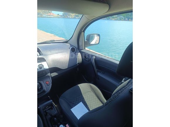 Sahibinden Renault Kangoo Multix 1.5 Authentique 2012 Model