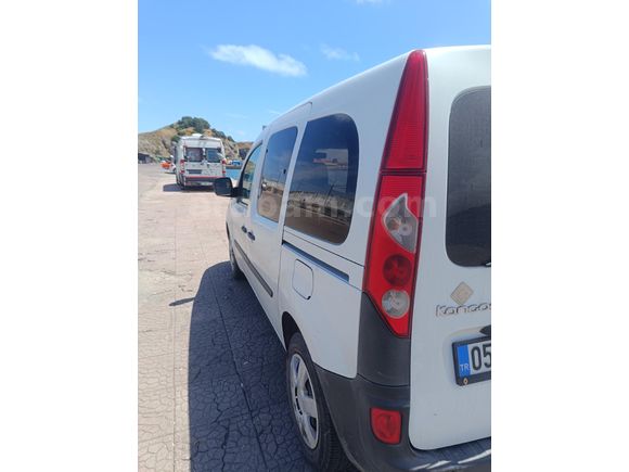 Sahibinden Renault Kangoo Multix 1.5 Authentique 2012 Model