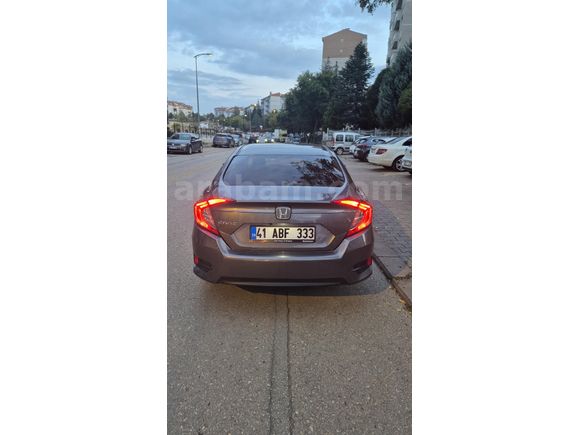 Sahibinden Honda Civic 1.6i VTEC Eco Elegance 2018 Model