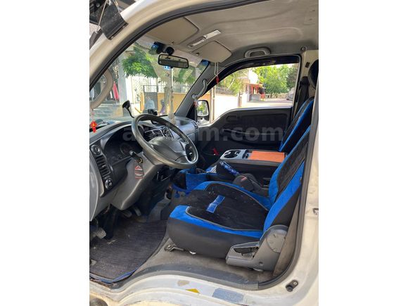 Sahibinden Kia Bongo K2500 DLX acil satılık