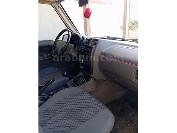 Sahibinden Suzuki Vitara 1.6 JLX 2000 Model