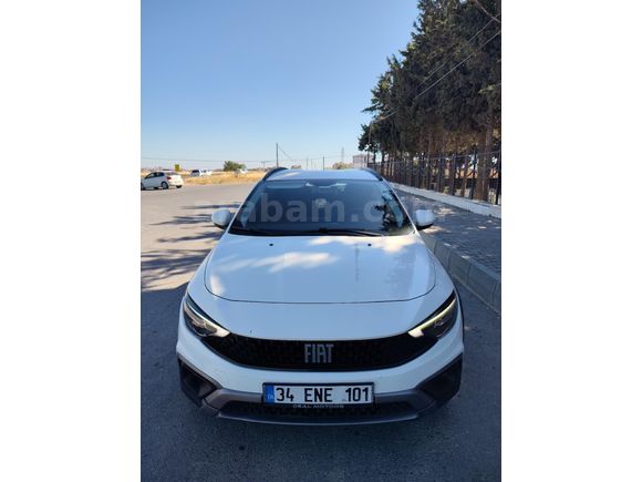 Sahibinden Fiat Egea Cross 1.4 Fire Urban 2021 Model  195.000 km Beyaz