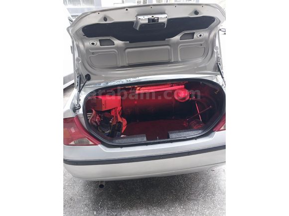 Sahibinden Ford Focus 1.6 Comfort 2004 Model