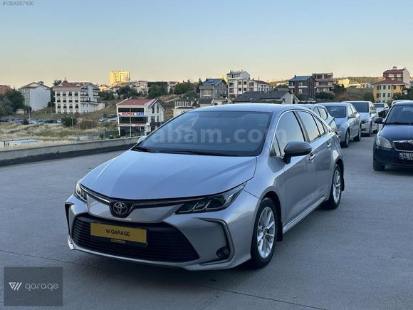 75.000 KM-Yetkili Bakımlı-2022 Corolla 1.5 Dream Multidrive S
