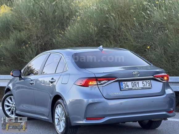 2021 COROLLA 1.5 DREAM OTOMATİK 85 BİNDE