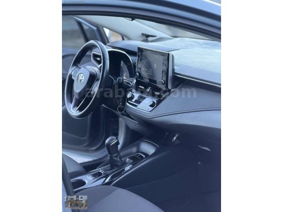 2021 COROLLA 1.5 DREAM OTOMATİK 85 BİNDE